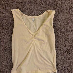 Pastel yellow brandy top